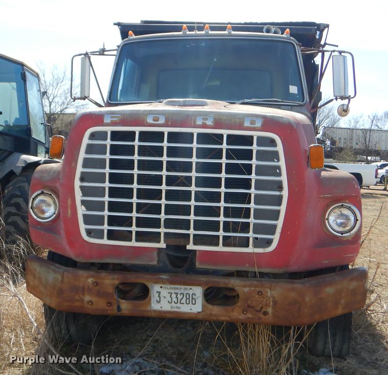 image for item EZ9753 1974 Ford Custom Cab dump truck