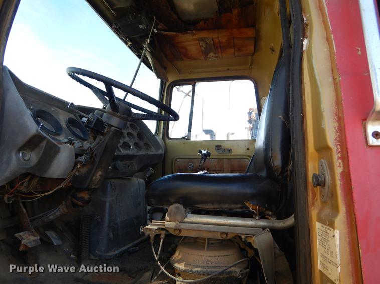 image for item EZ9753 1974 Ford Custom Cab dump truck