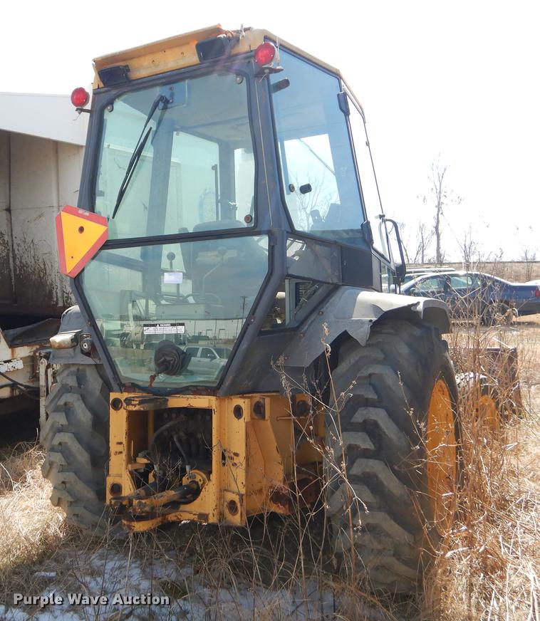 image for item EZ9754 Ford 555D industrial tractor