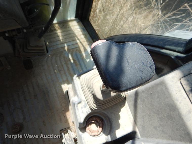 image for item EZ9754 Ford 555D industrial tractor