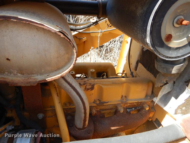 image for item EZ9754 Ford 555D industrial tractor