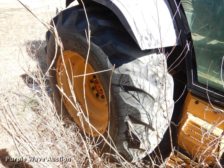 image for item EZ9754 Ford 555D industrial tractor