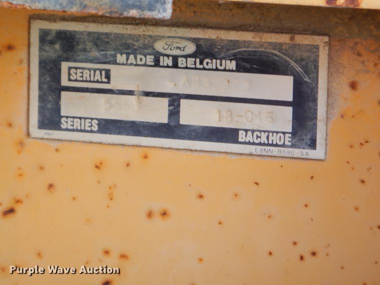 image for item EZ9754 Ford 555D industrial tractor