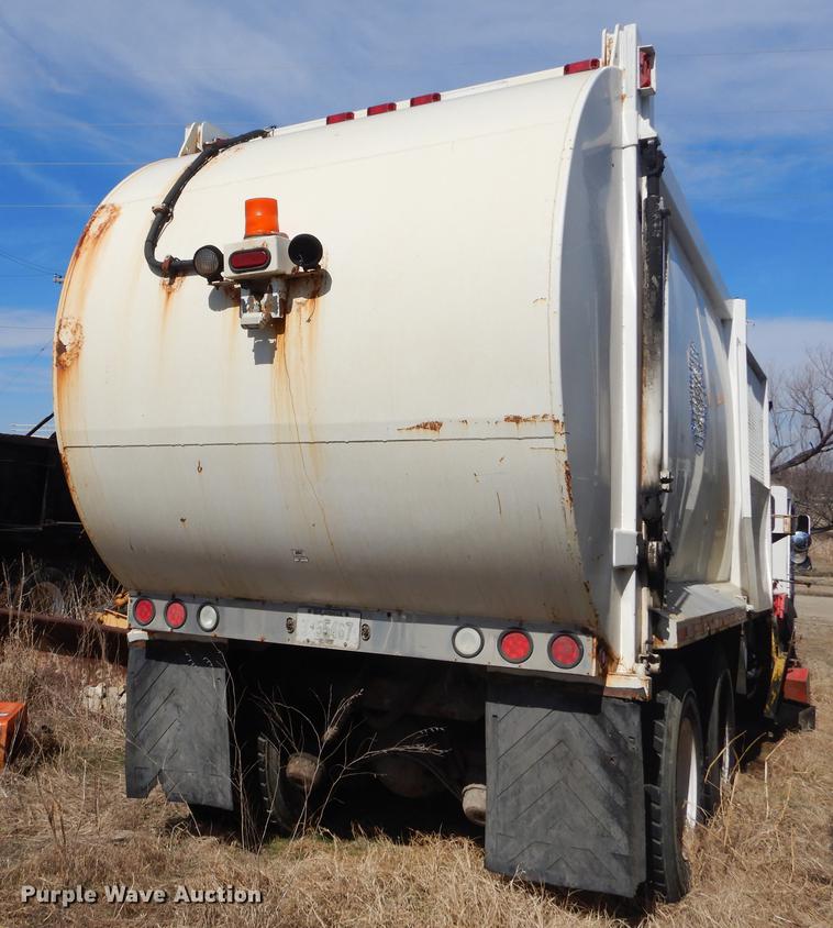 image for item EZ9755 2003 Crane Carrier PLDT240 refuse truck