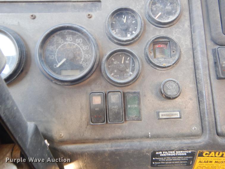 image for item EZ9755 2003 Crane Carrier PLDT240 refuse truck