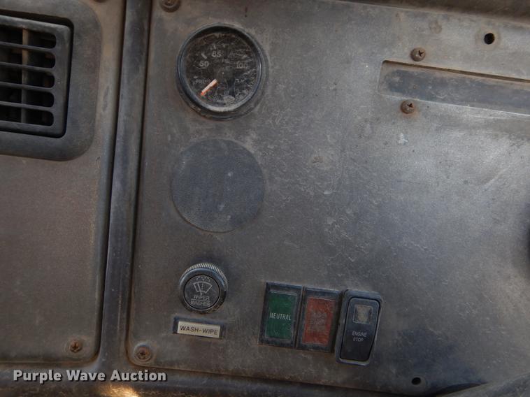 image for item EZ9755 2003 Crane Carrier PLDT240 refuse truck