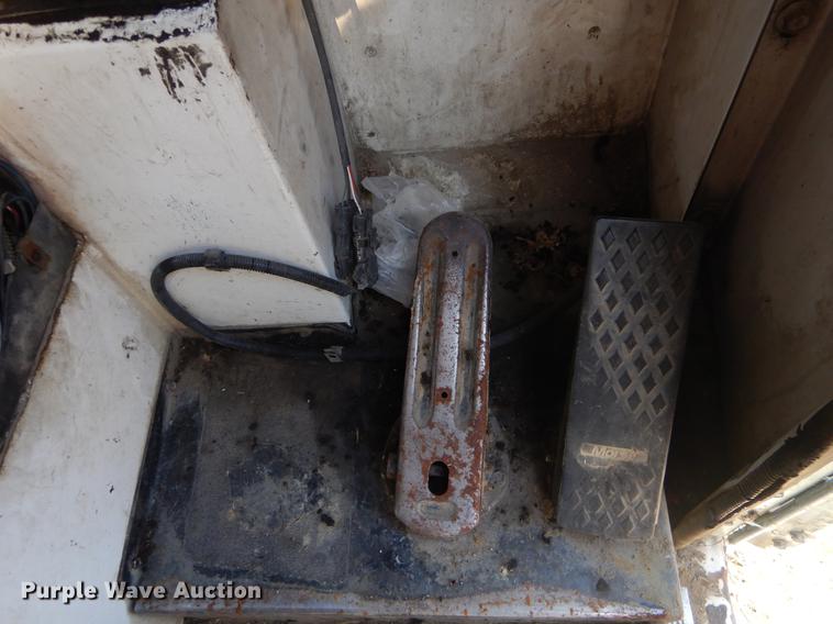 image for item EZ9755 2003 Crane Carrier PLDT240 refuse truck