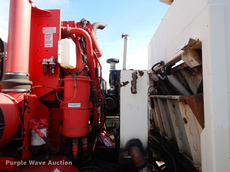 image for item EZ9755 2003 Crane Carrier PLDT240 refuse truck