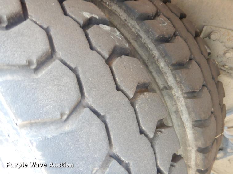 image for item EZ9755 2003 Crane Carrier PLDT240 refuse truck