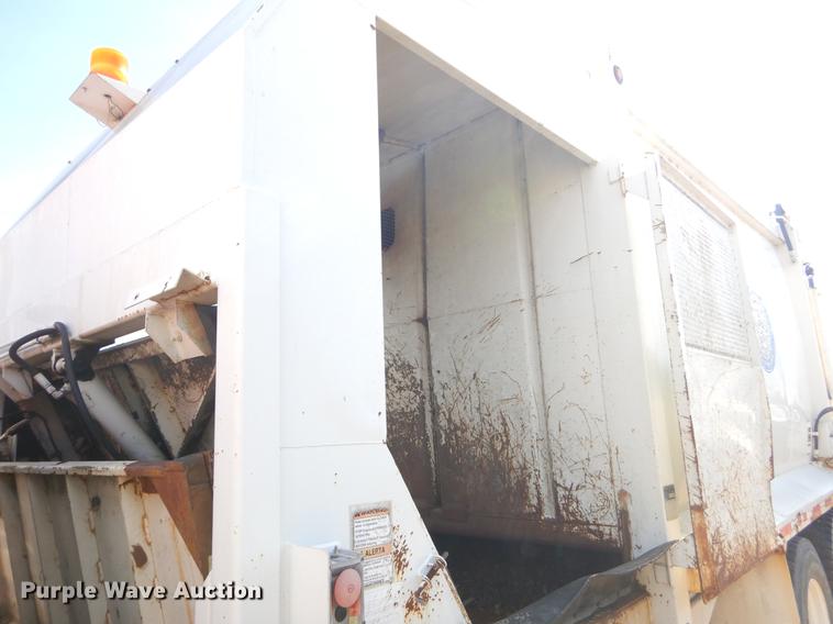 image for item EZ9755 2003 Crane Carrier PLDT240 refuse truck