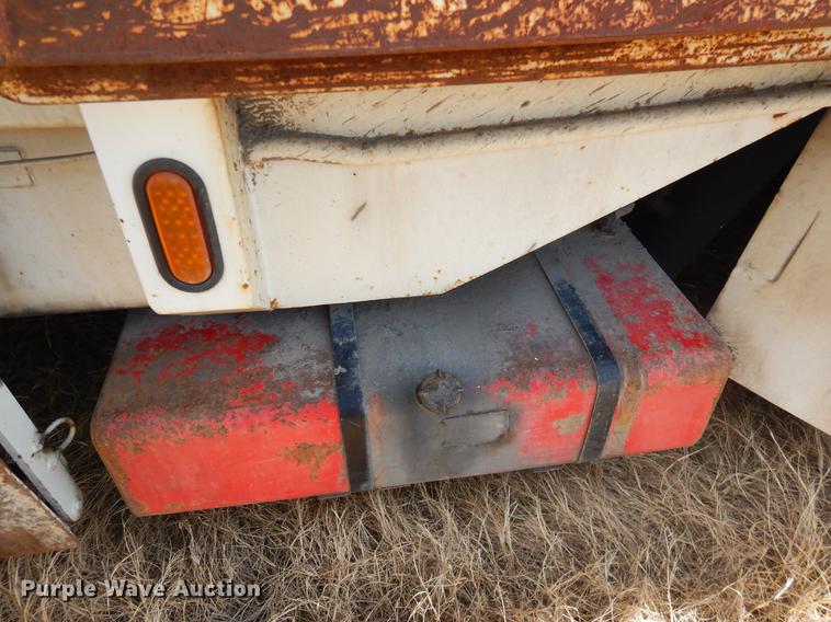 image for item EZ9755 2003 Crane Carrier PLDT240 refuse truck