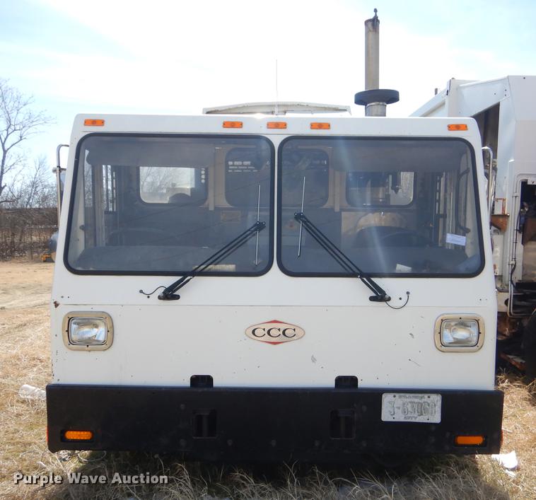 image for item EZ9756 2007 Crane Carrier refuse truck