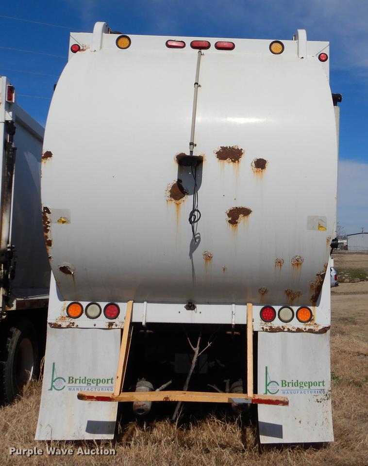 image for item EZ9756 2007 Crane Carrier refuse truck