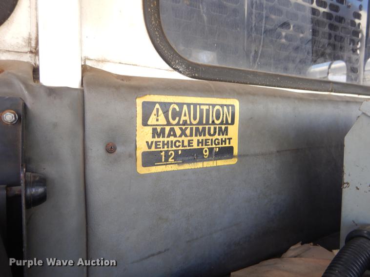 image for item EZ9756 2007 Crane Carrier refuse truck