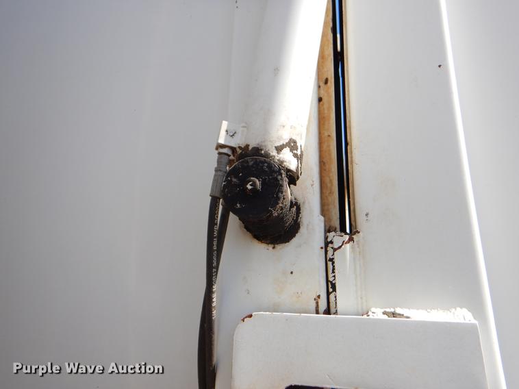 image for item EZ9756 2007 Crane Carrier refuse truck