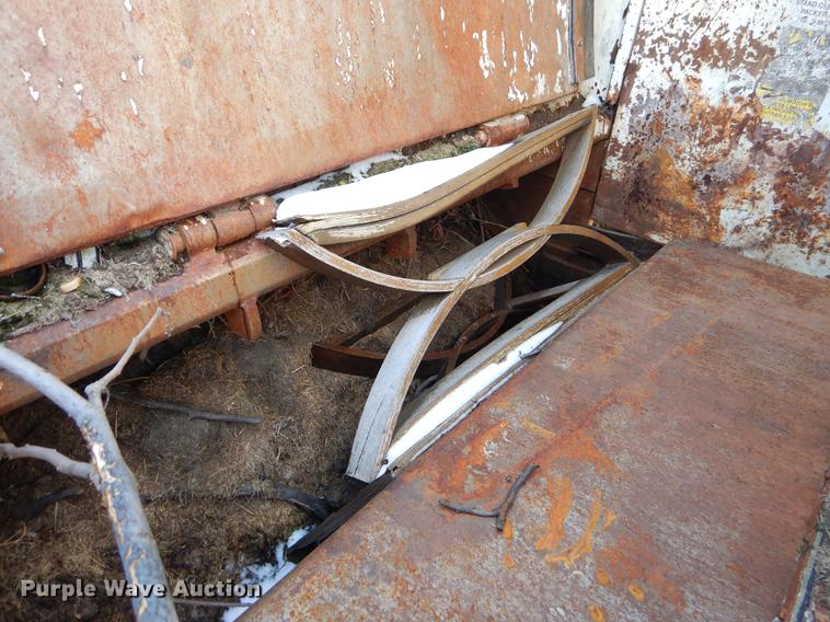 image for item EZ9756 2007 Crane Carrier refuse truck