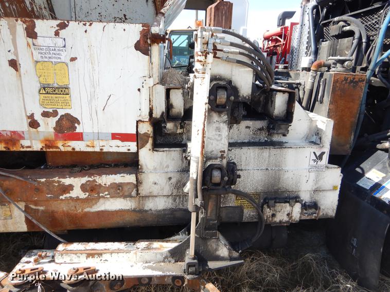 image for item EZ9756 2007 Crane Carrier refuse truck