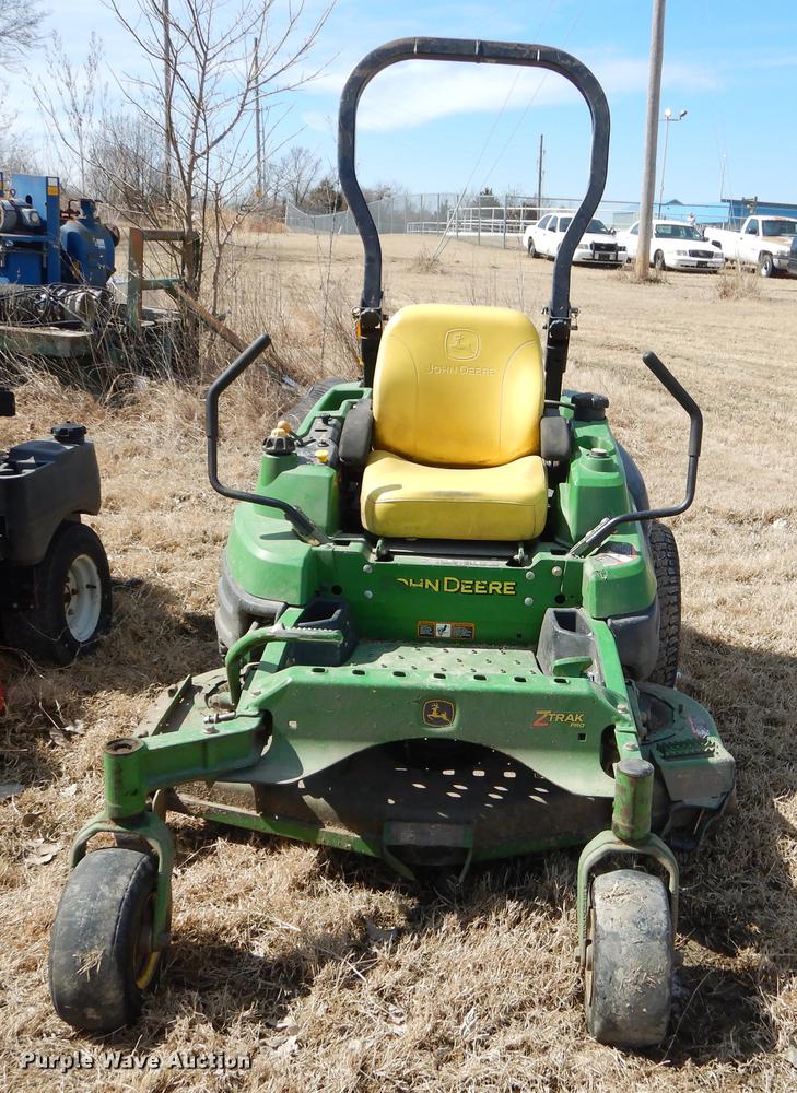 image for item EZ9757 John Deere ZTrak Pro lawn mower