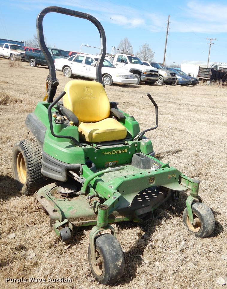 image for item EZ9757 John Deere ZTrak Pro lawn mower