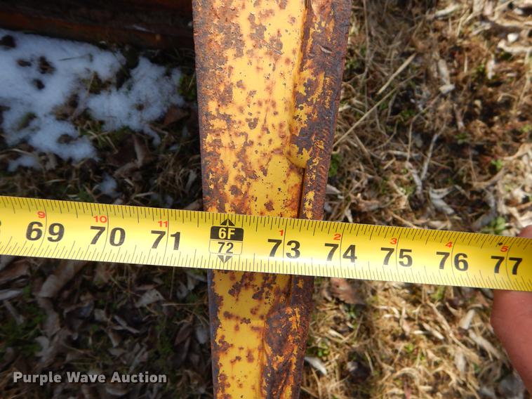 image for item EZ9762 74"W box blade