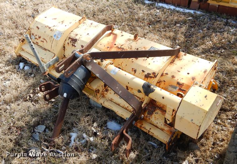 image for item EZ9764 New Holland 918H flail mower