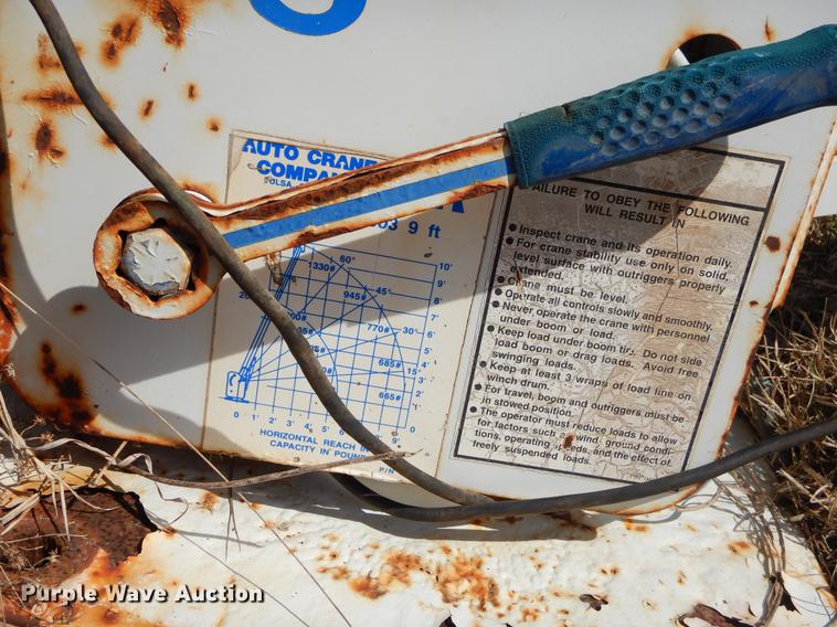 image for item EZ9768 Autocrane