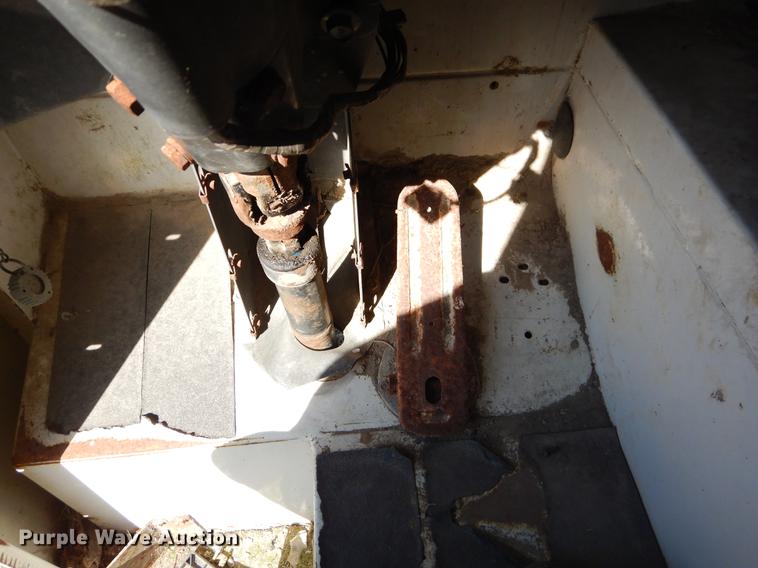 image for item EZ9776 2003 Crane Carrier refuse truck