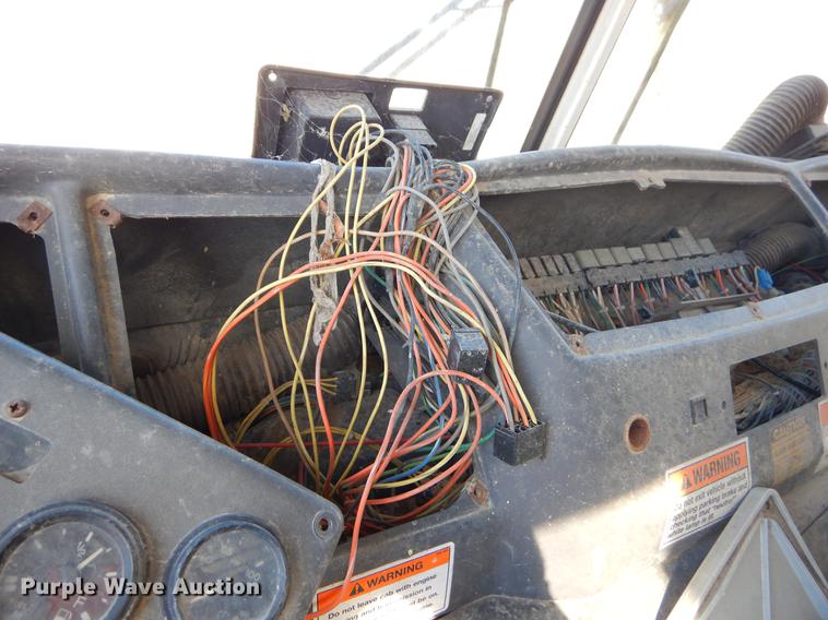 image for item EZ9776 2003 Crane Carrier refuse truck