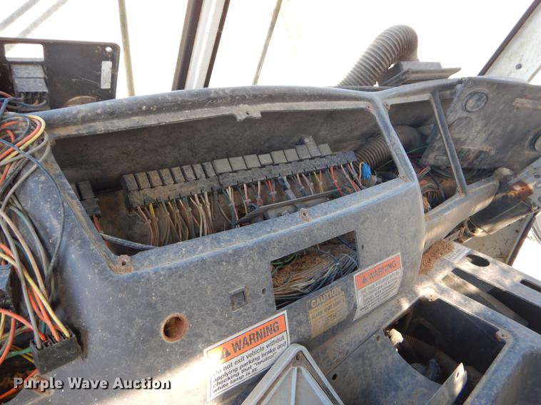 image for item EZ9776 2003 Crane Carrier refuse truck