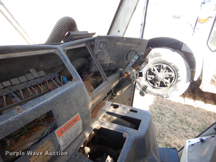 image for item EZ9776 2003 Crane Carrier refuse truck