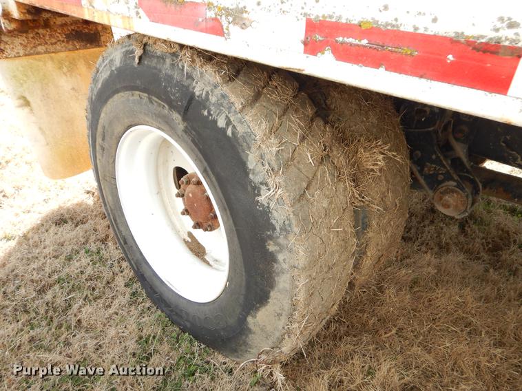 image for item EZ9776 2003 Crane Carrier refuse truck