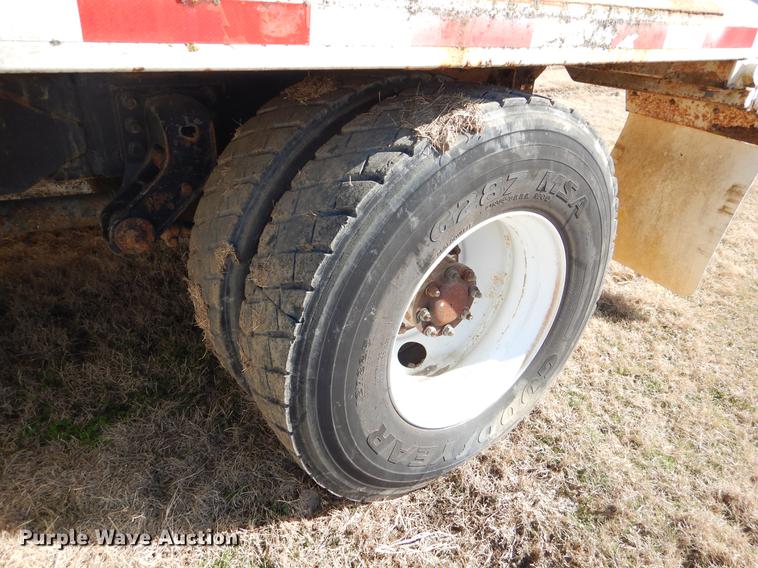 image for item EZ9776 2003 Crane Carrier refuse truck