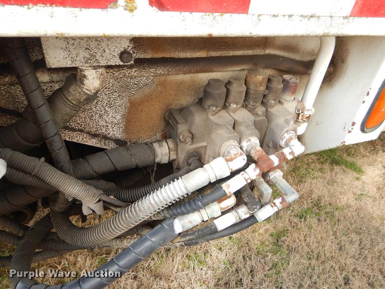 image for item EZ9776 2003 Crane Carrier refuse truck