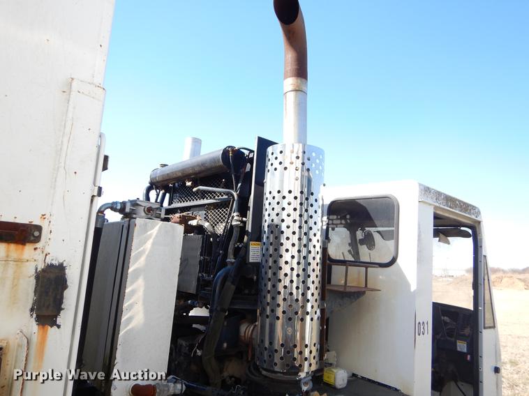 image for item EZ9776 2003 Crane Carrier refuse truck