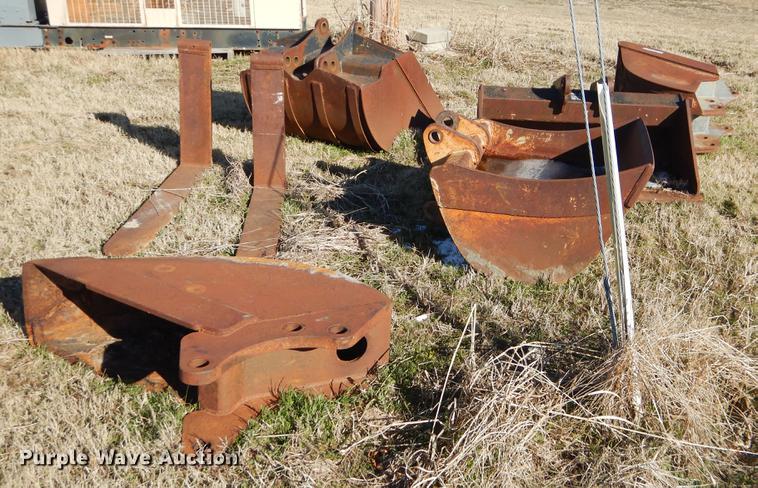 image for item EZ9784 (5) excavator buckets