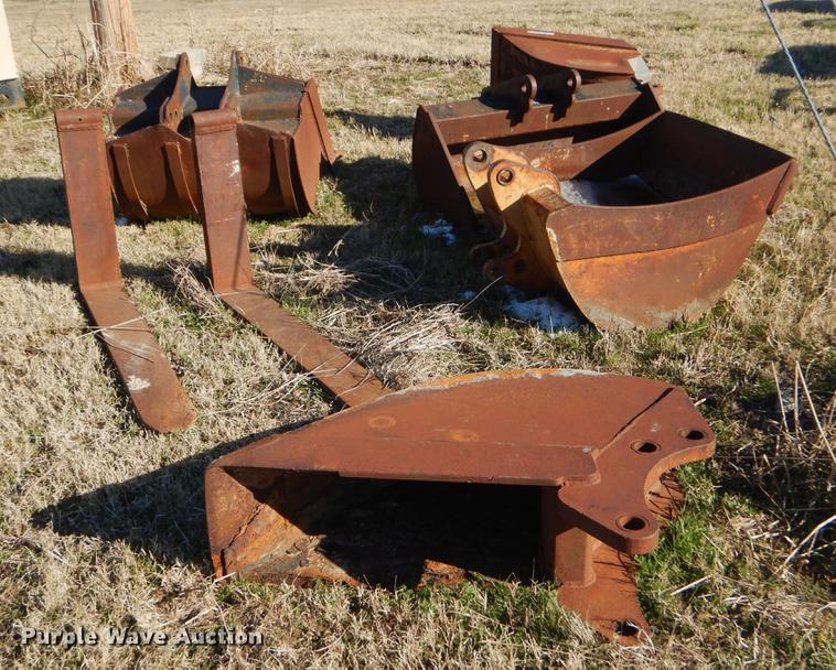 image for item EZ9784 (5) excavator buckets