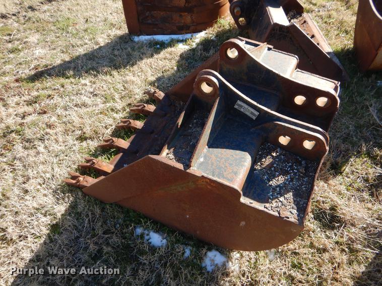 image for item EZ9784 (5) excavator buckets