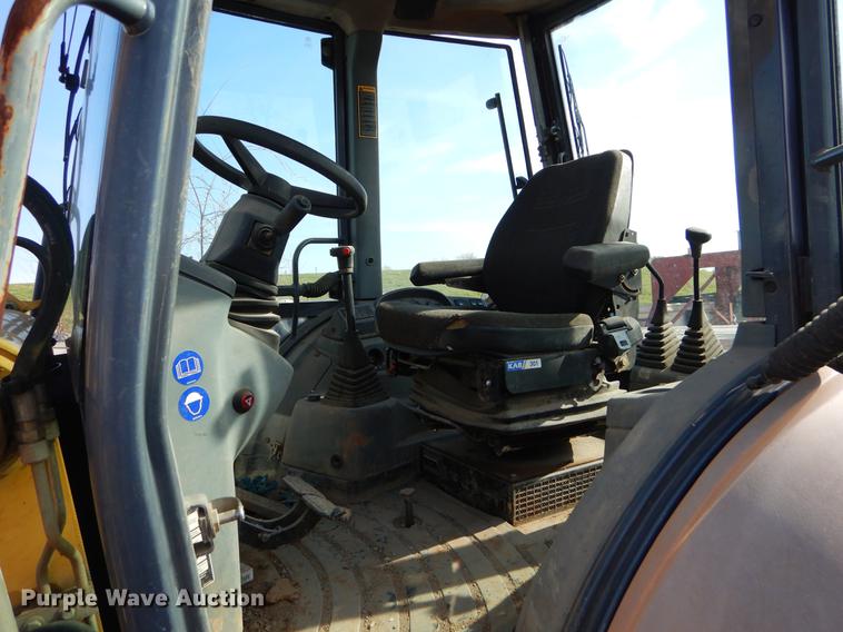 image for item EZ9932 1996 New Holland 575E backhoe