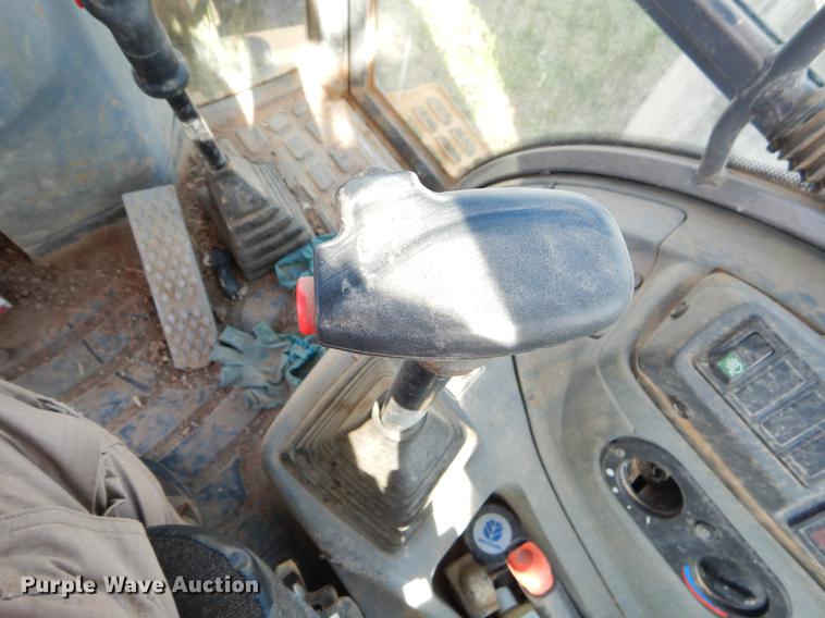 image for item EZ9932 1996 New Holland 575E backhoe