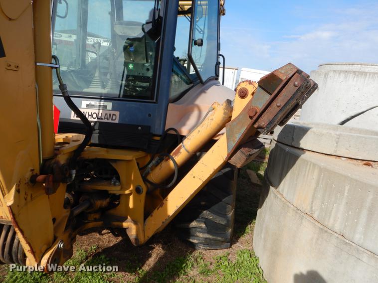 image for item EZ9932 1996 New Holland 575E backhoe