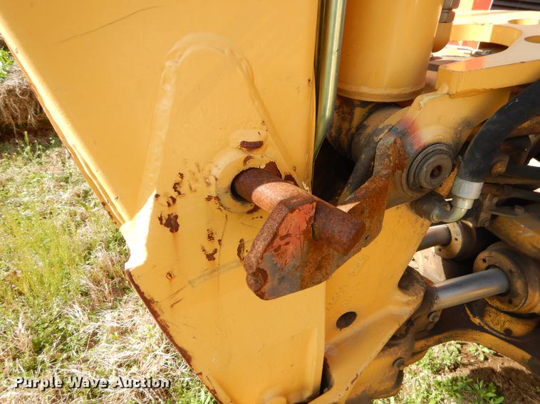 image for item EZ9932 1996 New Holland 575E backhoe