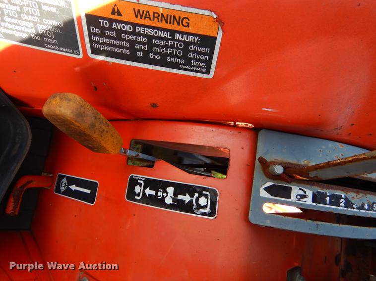 image for item EZ9934 Kubota L3010D tractor