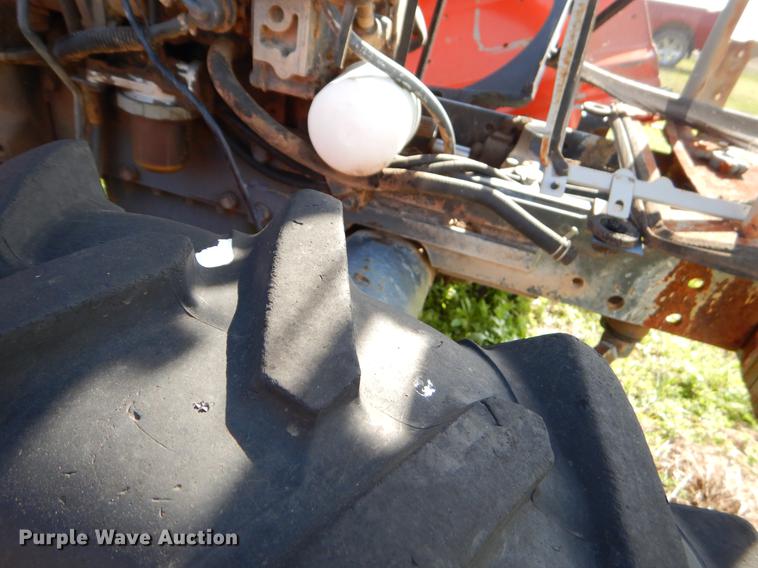 image for item EZ9934 Kubota L3010D tractor