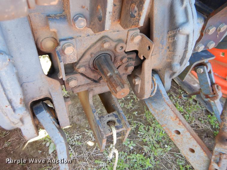 image for item EZ9934 Kubota L3010D tractor