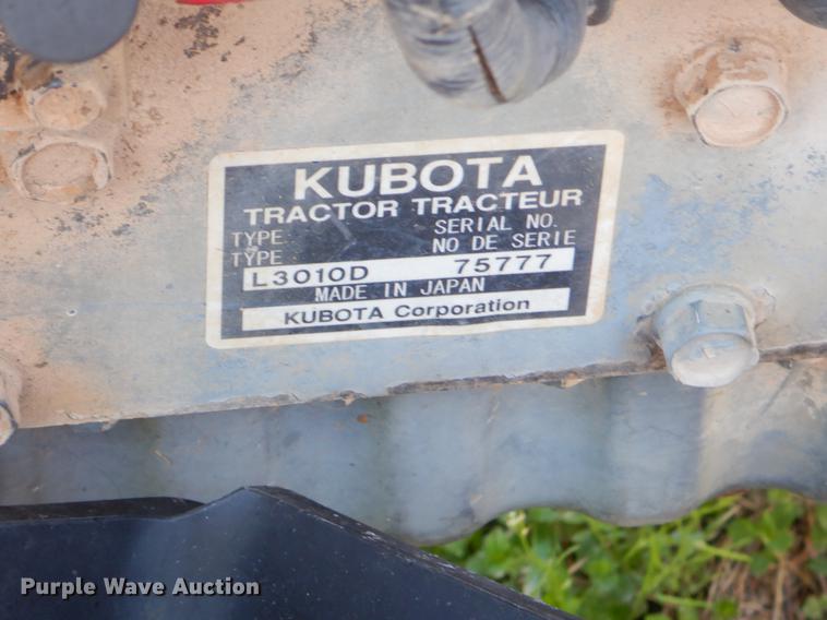 image for item EZ9934 Kubota L3010D tractor