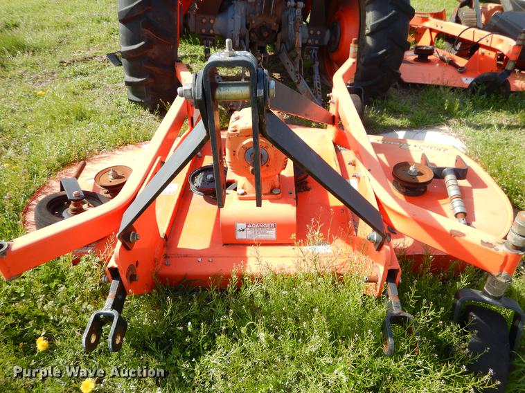 image for item EZ9934 Kubota L3010D tractor