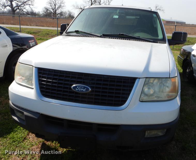 image for item EZ9937 2004 Ford Expedition SUV