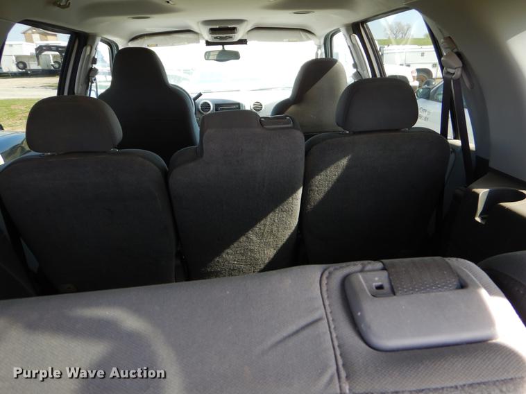 image for item EZ9937 2004 Ford Expedition SUV