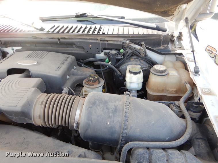 image for item EZ9937 2004 Ford Expedition SUV