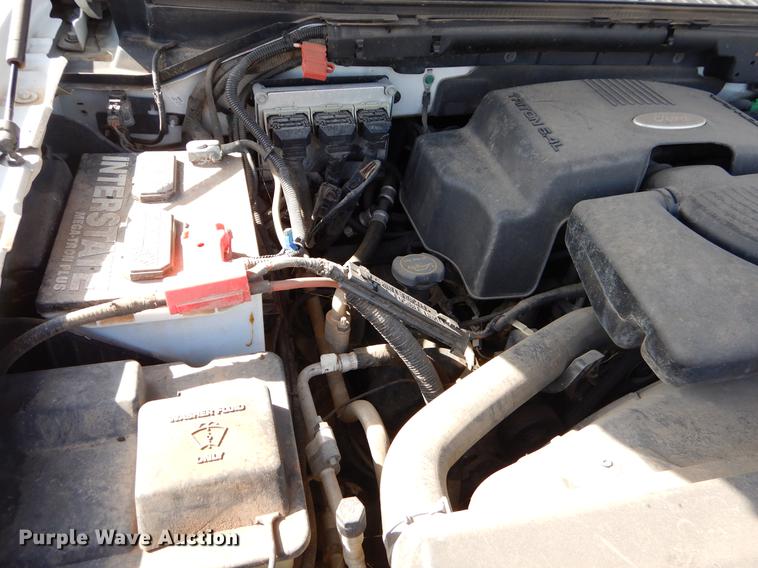 image for item EZ9937 2004 Ford Expedition SUV